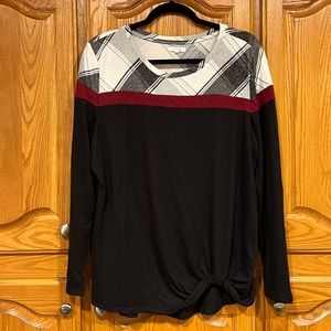 Maurice's Long Sleeve Front Knot Top - Size XL